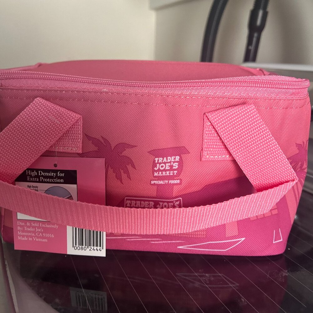 Trader Joe's Mini Insulated Bag—Light Pink